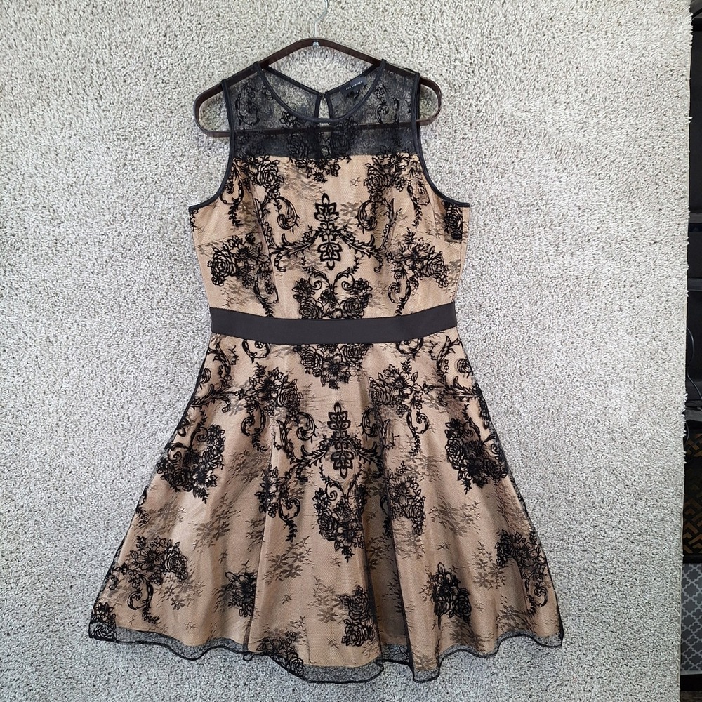 The Limited Dress Women 12 Black Gold Lace Fit & Flare Cocktail Party Elegant